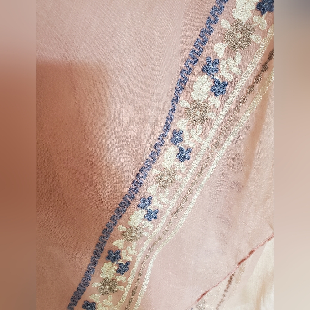 NWT- Adrienne Vittadini Pink Polyester Kimono, one size - Picture 3 of 3